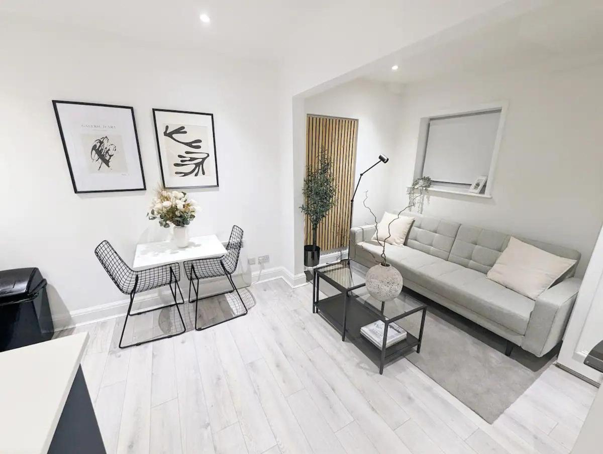הנדון Quality Apartments Close To Tube מראה חיצוני תמונה