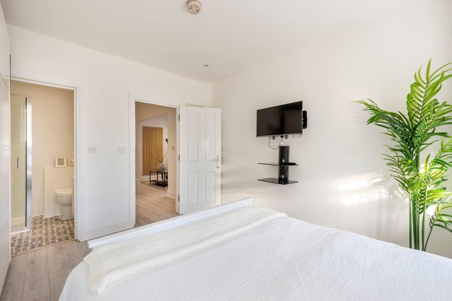 הנדון Quality Apartments Close To Tube מראה חיצוני תמונה