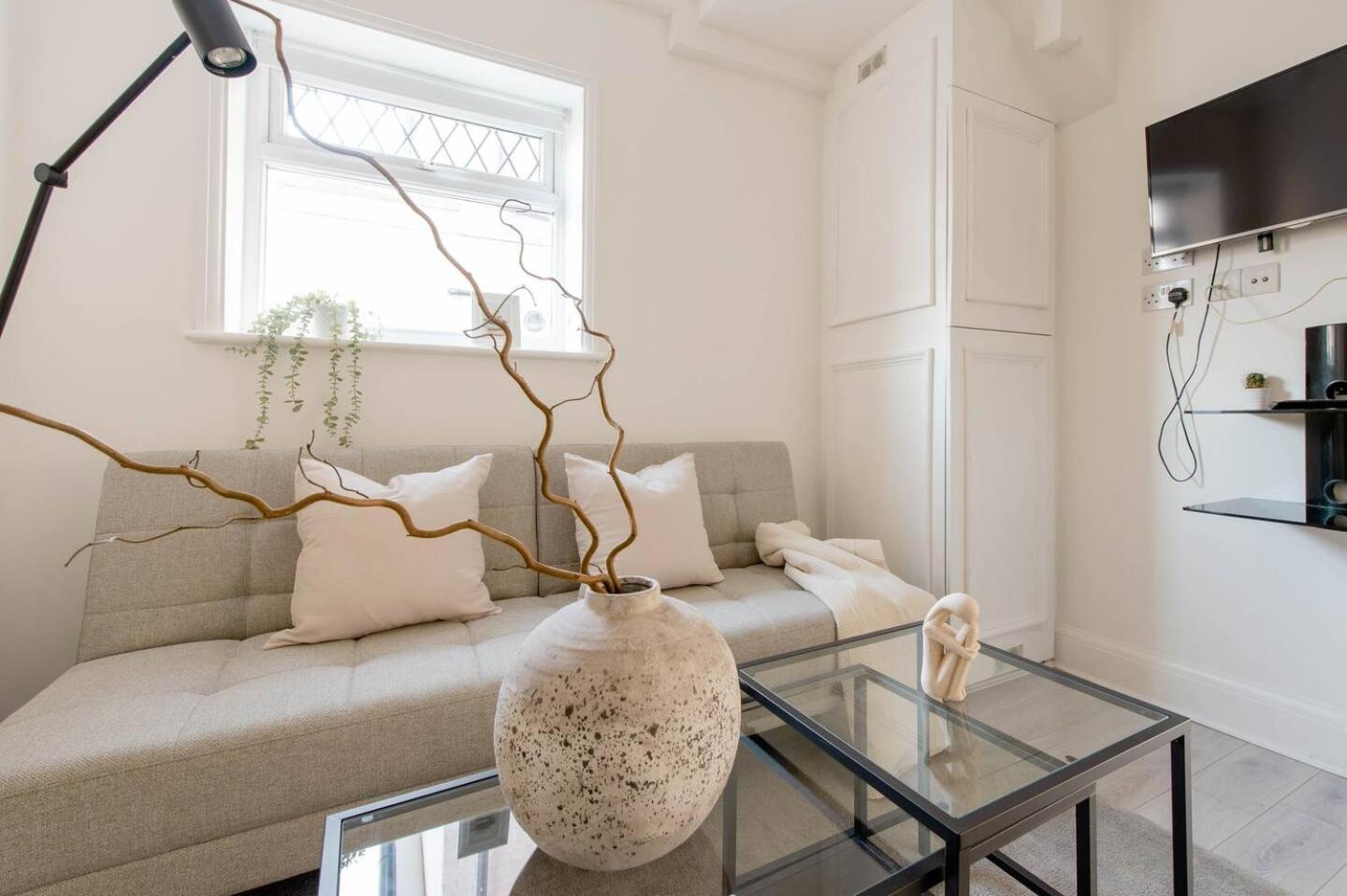 הנדון Quality Apartments Close To Tube מראה חיצוני תמונה